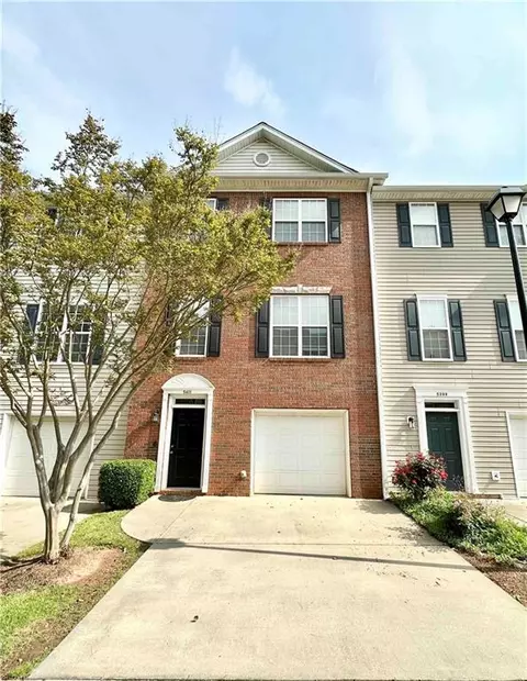 5401 Fox Creek Ln, Norcross, GA 30071