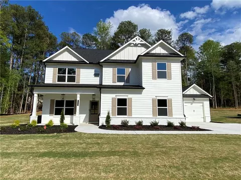 176 Meadows Dr, Bethlehem, GA 30620