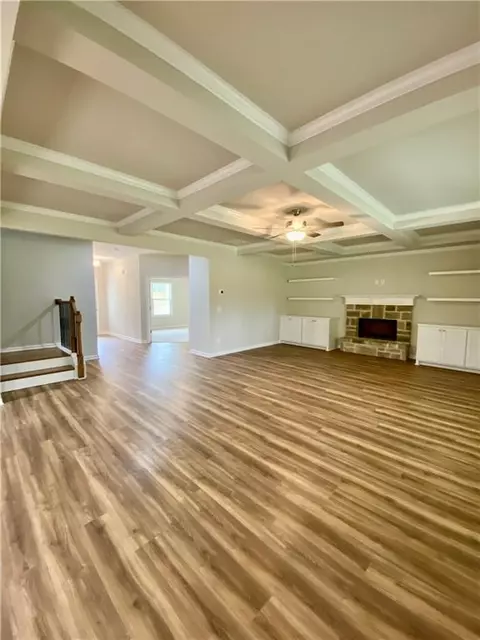 Living - 176 Meadows Dr, Bethlehem, GA 30620 photo 2 of 4