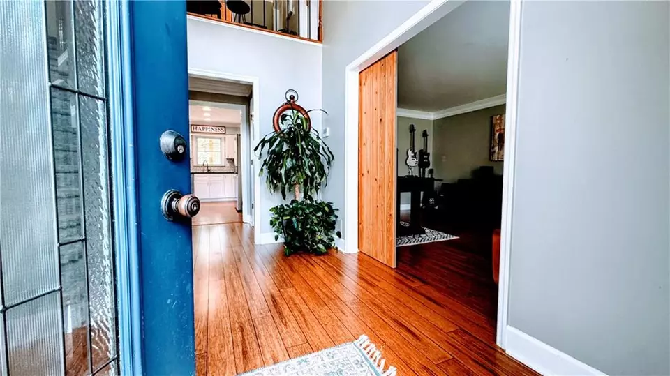 Entry Way - 2270 Fenwick Pointe SW, Marietta, GA 30064 photo 1 of 5