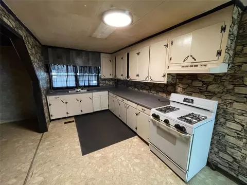 Kitchen - 197 Boyd Valley Rd, Rome, GA 30161 photo 1 of 1