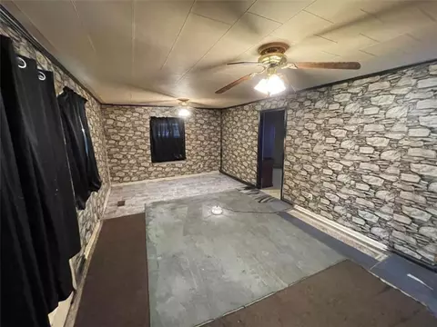 Living - 197 Boyd Valley Rd, Rome, GA 30161 photo 1 of 1
