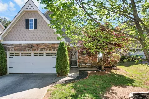 Exterior - 207 Cole Ct, Canton, GA 30114 photo 3 of 9