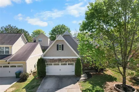 Exterior - 207 Cole Ct, Canton, GA 30114 photo 7 of 9