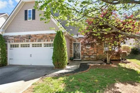Exterior - 207 Cole Ct, Canton, GA 30114 photo 2 of 9