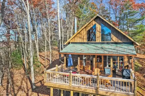 361 Briar Creek Dr, Ellijay, GA 30540
