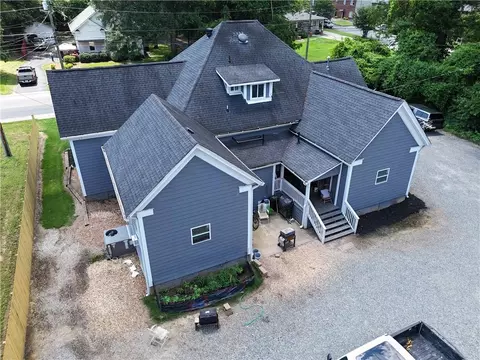 Exterior - 213 N Erwin St, Cartersville, GA 30120 photo 2 of 16