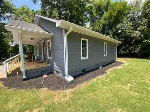 Exterior - 213 N Erwin St, Cartersville, GA 30120 photo 12 of 16