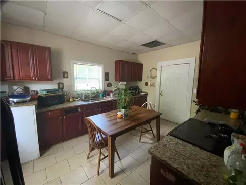 Kitchen - 213 N Erwin St, Cartersville, GA 30120 photo 1 of 6