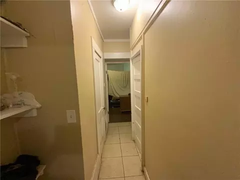 Entry Way - 213 N Erwin St, Cartersville, GA 30120 photo 1 of 5