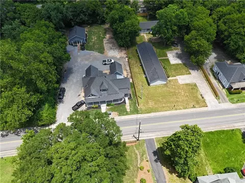 View/Area - 213 N Erwin St, Cartersville, GA 30120 photo 2 of 3