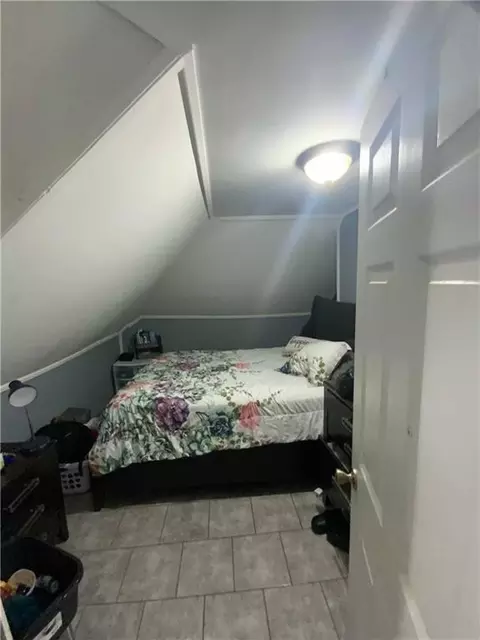 Bedroom - 213 N Erwin St, Cartersville, GA 30120 photo 6 of 8