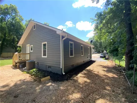 Exterior - 213 N Erwin St, Cartersville, GA 30120 photo 14 of 16