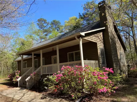 201 Autumn Harvest Ln, Dahlonega, GA 30533