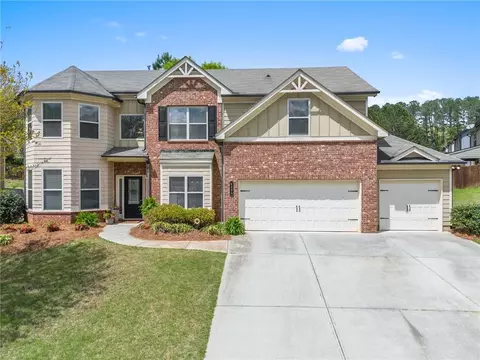 6820 Lacebark Dr, Dawsonville, GA 30534