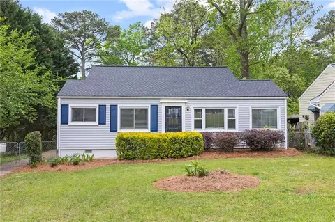 561 Allendale Dr, Decatur, GA 30032