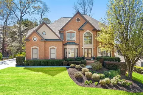 317 Vista Lake Dr, Suwanee, GA 30024