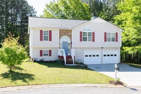 140 Maplewood Dr, Temple, GA 30179 photo 2