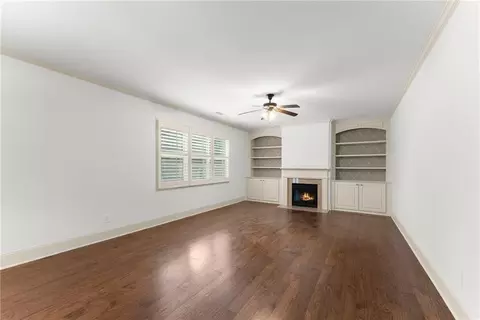 Living - 550 Eldridge Dr, Suwanee, GA 30024 photo 6 of 9