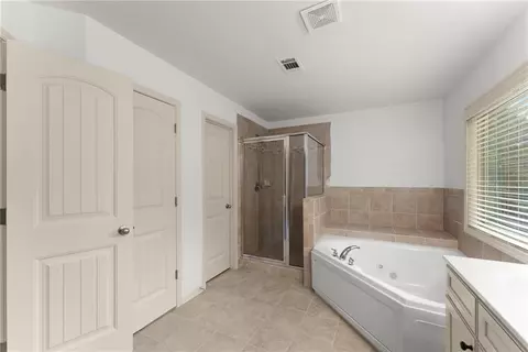 Other - 550 Eldridge Dr, Suwanee, GA 30024 photo 6 of 7