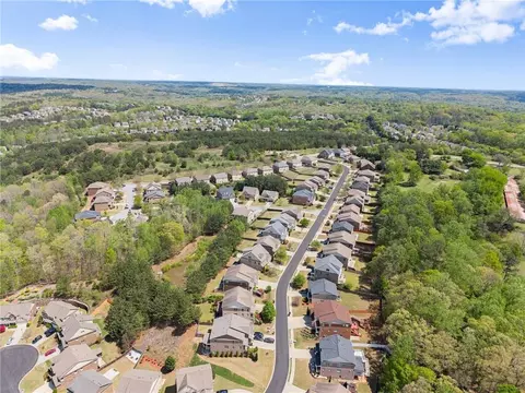 View/Area - 550 Eldridge Dr, Suwanee, GA 30024 photo 4 of 7