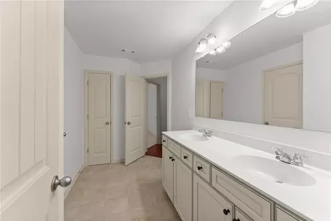 Other - 550 Eldridge Dr, Suwanee, GA 30024 photo 5 of 7