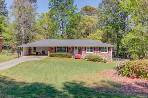 4048 Suzanne Ln, Duluth, GA 30096