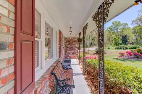 Exterior - 4048 Suzanne Ln, Duluth, GA 30096 photo 2 of 10