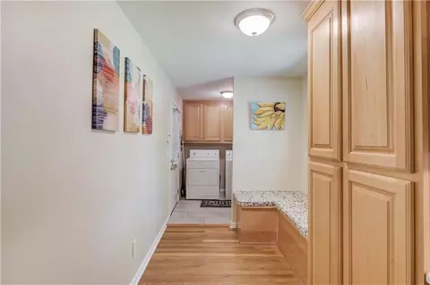 Entry Way - 4048 Suzanne Ln, Duluth, GA 30096 photo 2 of 3