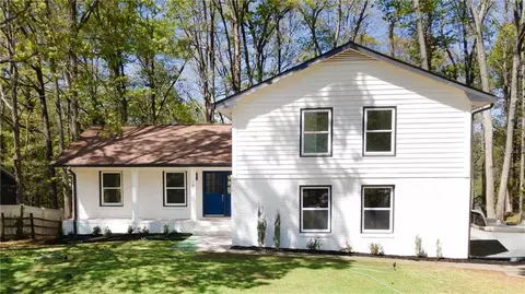 185 Ansley Ct, Roswell, GA 30076