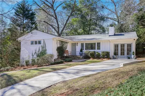 2530 Parkdale Pl, Atlanta, GA 30305