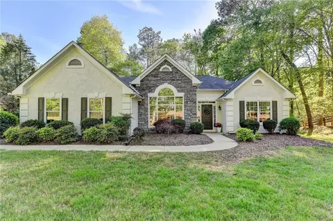 505 Heddingham Ct, Alpharetta, GA 30004