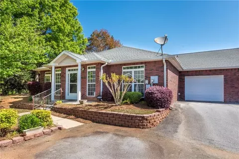 4287 Skyline Vw, Oakwood, GA 30566