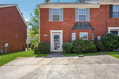 5679 Windfall Ln, Lithonia, GA 30058
