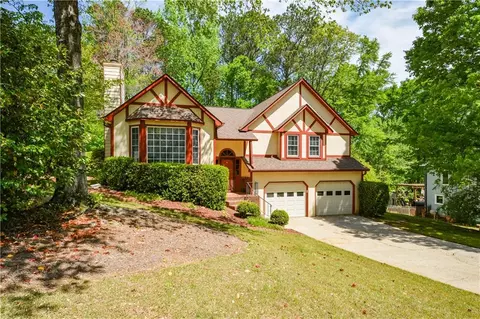 2261 Byron Ct SW, Marietta, GA 30064