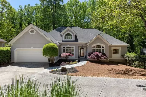 220 Autumn Sage Dr, Alpharetta, GA 30005
