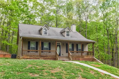 4993 Weaver Rd, Gainesville, GA 30507