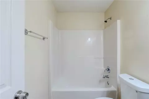 811 Betsy Ross Trl, Hampton, GA 30228 photo 14