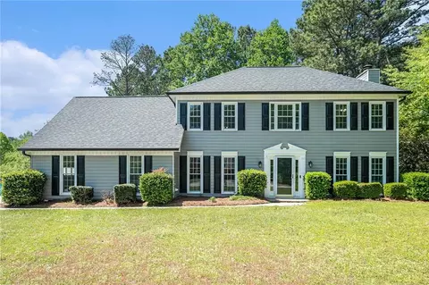 1305 Blankenship Ln SW, Lilburn, GA 30047