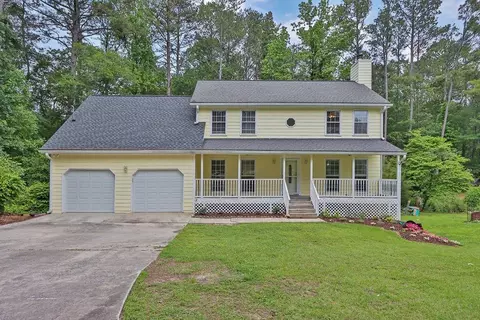 3899 Leach Rd, Snellville, GA 30039