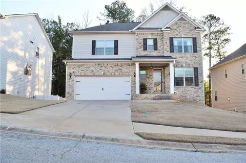 2127 Dodson Woods Dr, Fairburn, GA 30213