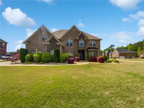 400 Icicle Ct, Hampton, GA 30228