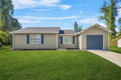1158 Crystal Lake Rd, Atlanta, GA 30349