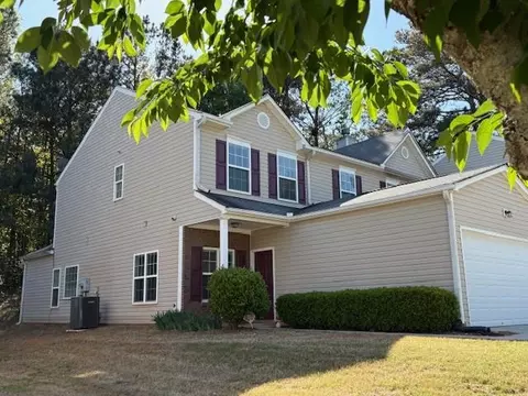 4626 Crawford Oaks Dr, Oakwood, GA 30566