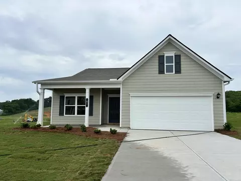 61 Willow Cir, Rock Spring, GA 30739
