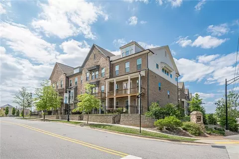 5005 Shay Town Ln, Peachtree Corners, GA 30092