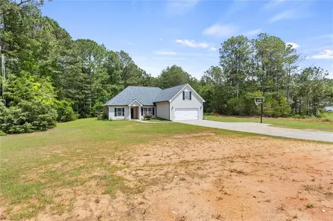 220 Rocky Point Rd, Covington, GA 30014