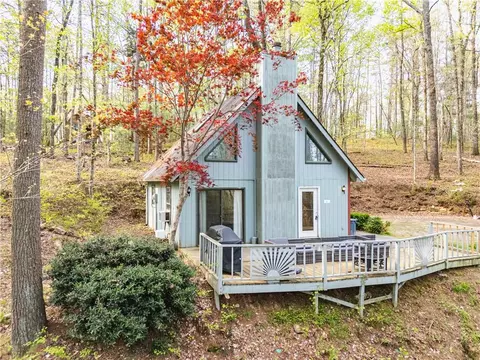 445 White Rapids Dr, Demorest, GA 30535