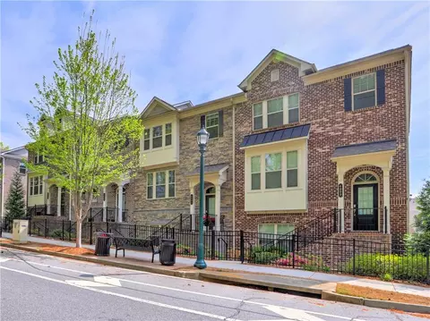 4004 Townsend Ln, Dunwoody, GA 30346