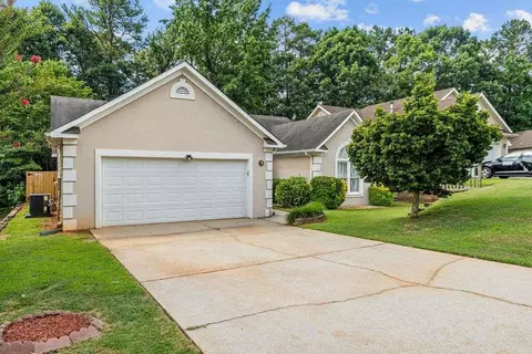 2361 Georgia Ln, Snellville, GA 30078